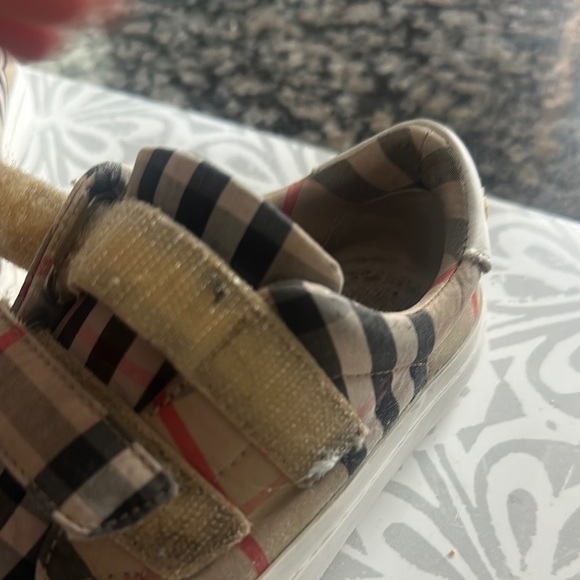 Kids Burberry Tan and White Plaid Sneakers with Velcro Closure - Picture 7 of 7